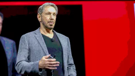 Oracle's Ellison calls out Amazon with next-gen cloud